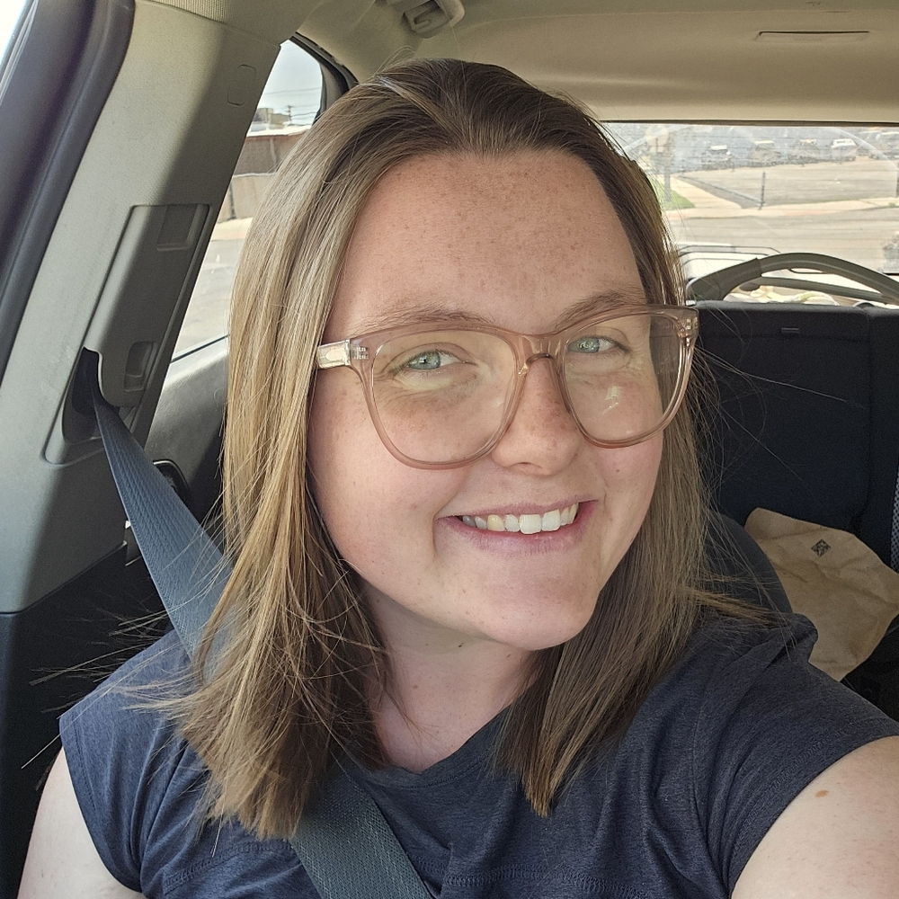 Meet your Posher, Megan